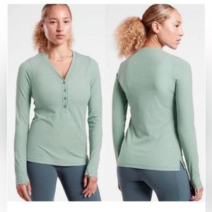 Athleta Uptempo Ribbed Henley Top Long Sleeves Pullover Women's Size Medium NWOT